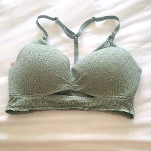 Wireless push up bralette